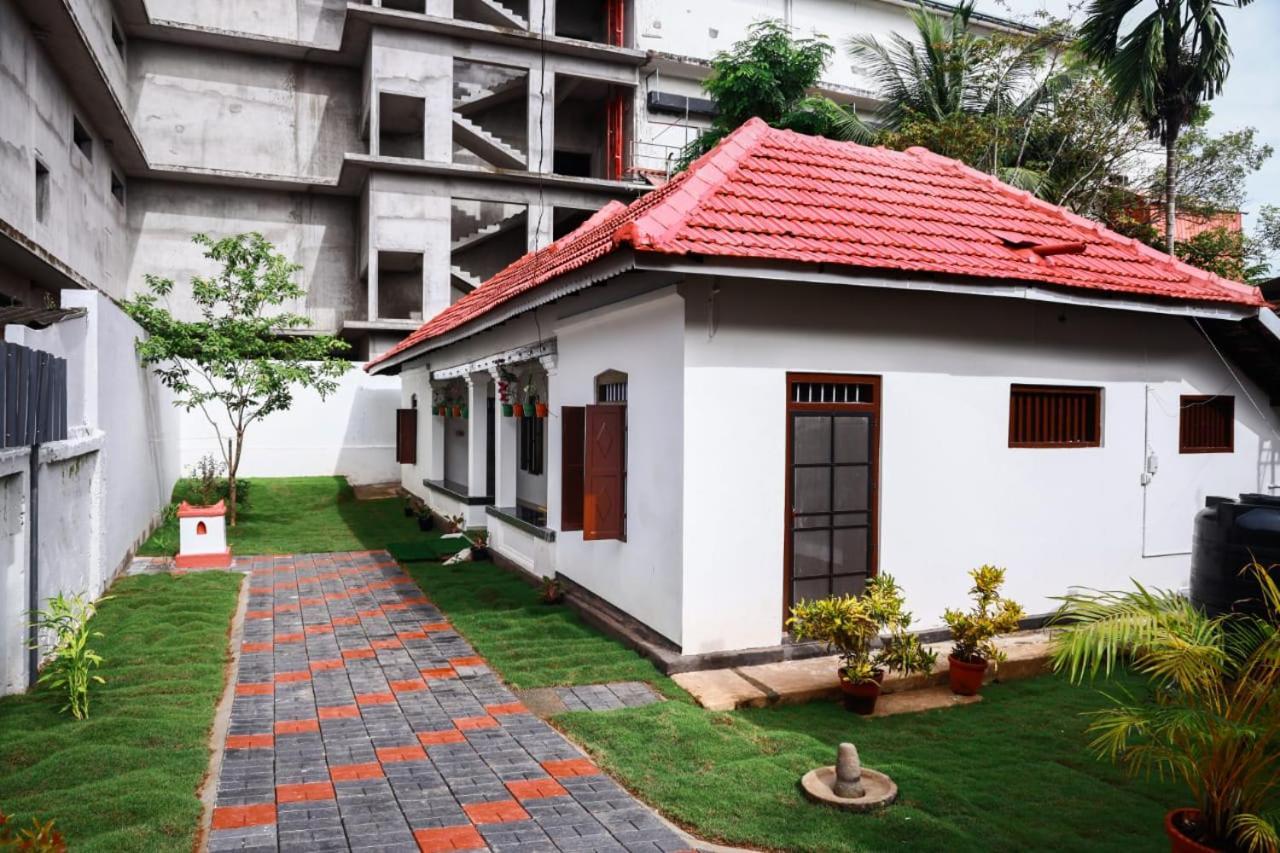 דירות Alappuzha Bobbys Corner מראה חיצוני תמונה
